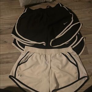 Under Armour Women's Black and White Shorts